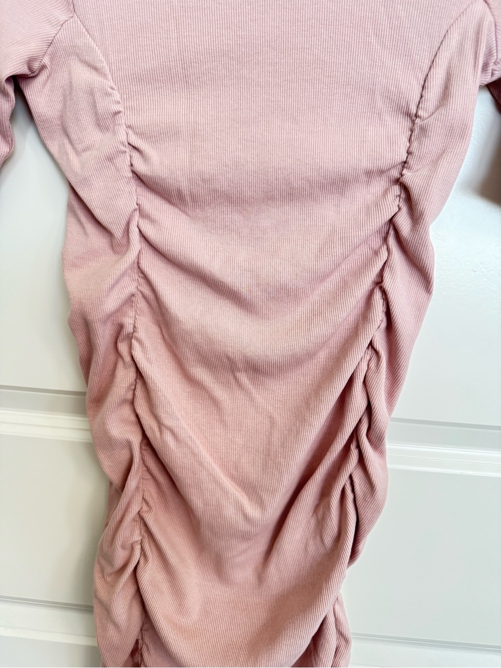 H&M Mama Pink Ribbed Maternity Dress - Picture 3 of 5